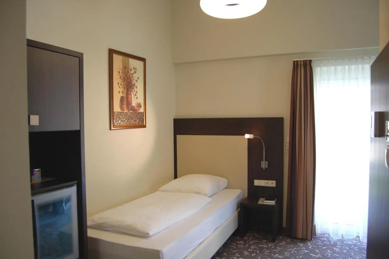 Hotel Ochsen שטוטגרט