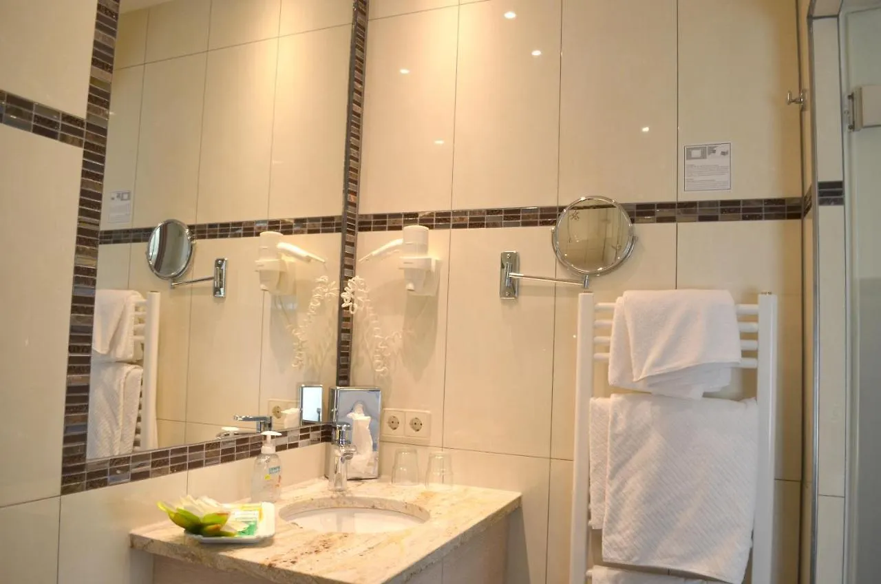 Hotel Weinstube Ochsen Stuttgart 4*,  Deutschland